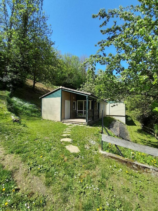 Gites Du Quie Les Cabannes  Exterior foto